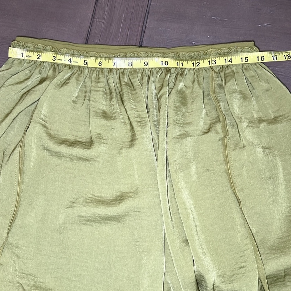 Tahari Elegant Olive Green Women's Skirt NWT - Picture 10 of 11
